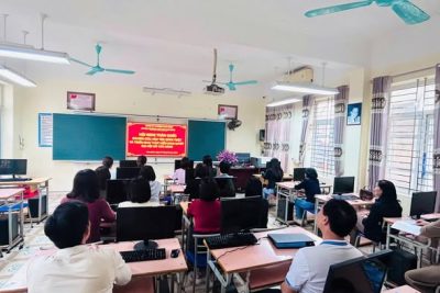 Trường Tiểu học Kim Đồng tổ chức học tập nghị quyết đại hội Đảng toàn quốc lần thứ XIV